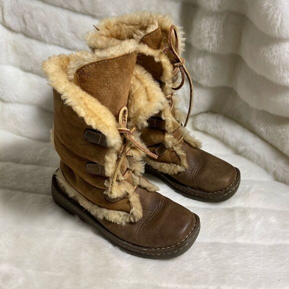 Born Brown leather lace up boots with shearling lining rubber soles size… - Picture 5 of 12